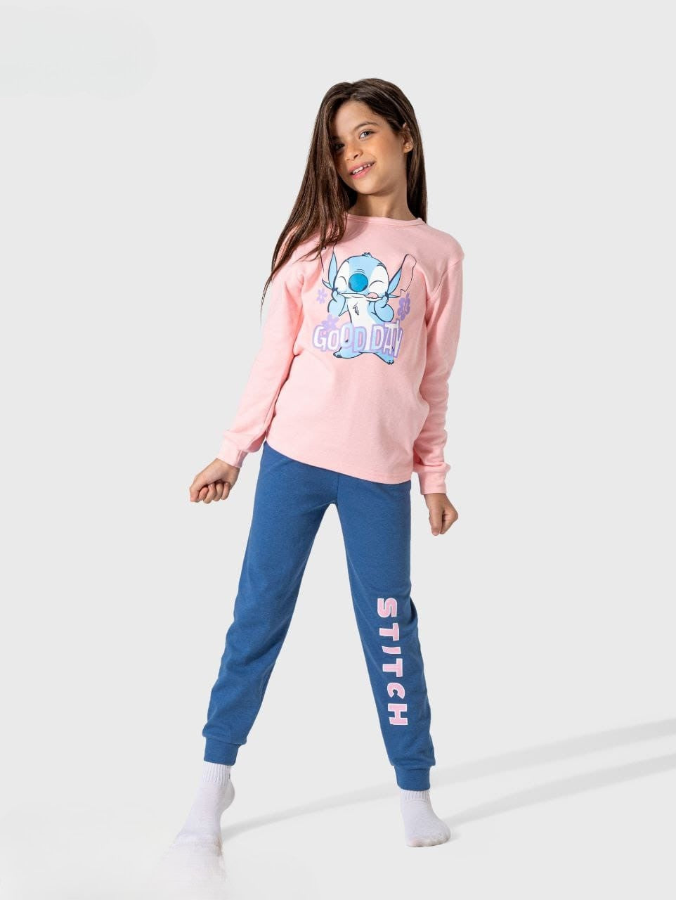 Stitch & Smile دفاية بناتي